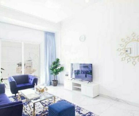 Квартира 1 спальня в VINCITORE BENESSERE, Arjan